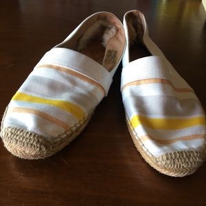 Brand New UGG espadrilles